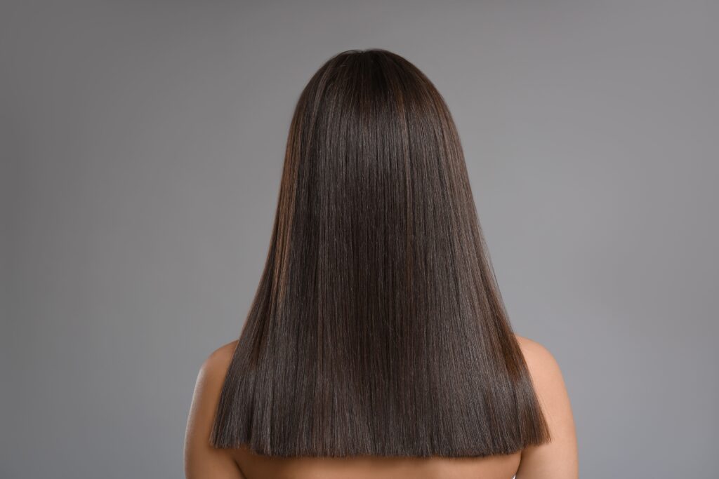 縮毛矯正でパサパサ髪に悩む方へ|神奈川県横浜市の髪質改善専門サロン「サンテ東神奈川」