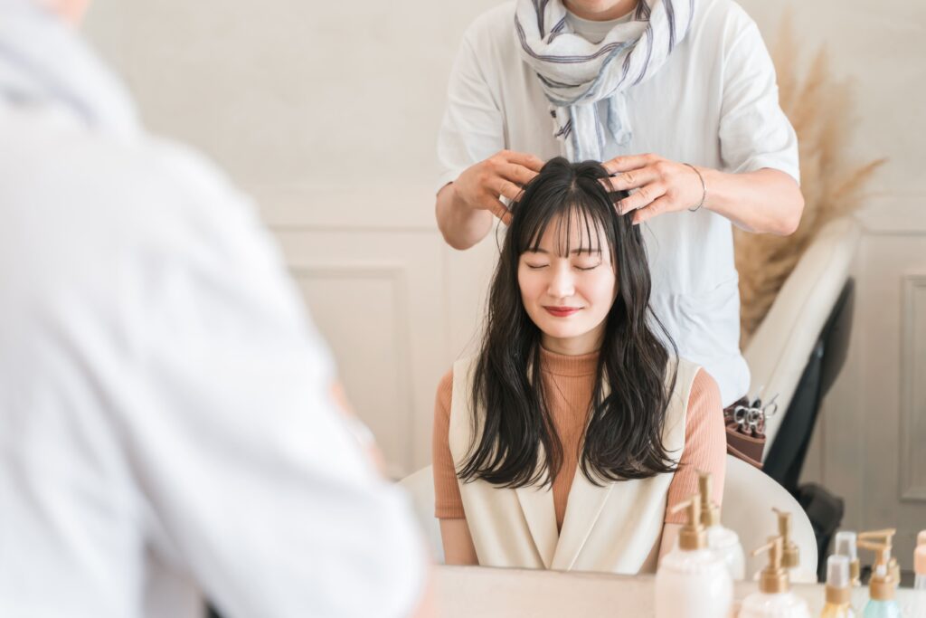 サンテ東神奈川が叶える、髪質改善と巻き髪の美学